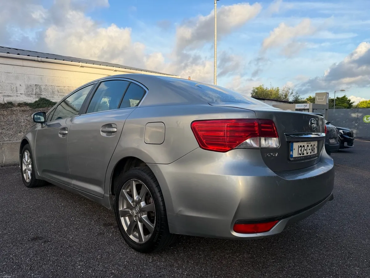132 TOYOTA AVENSIS 2.0 D4D - Image 4