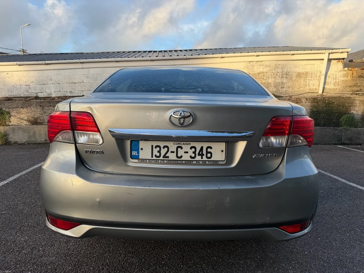 132 TOYOTA AVENSIS 2.0 D4D - Image 6