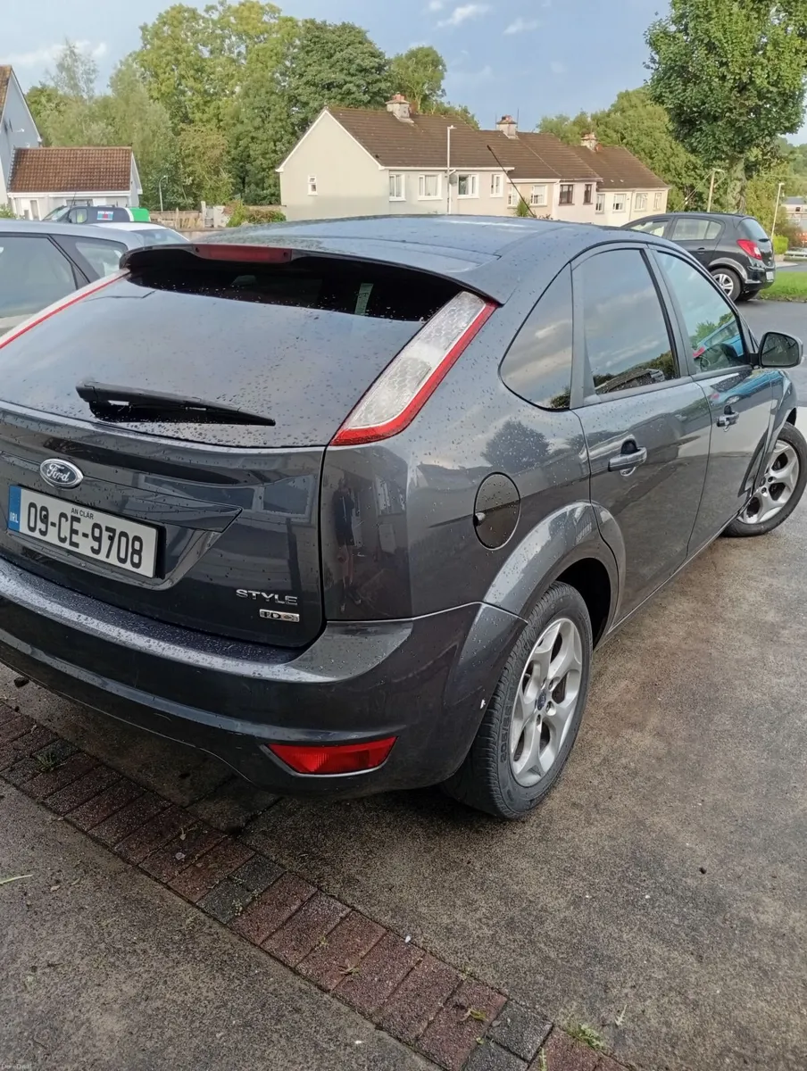 Ford Focus 2009 - Image 6