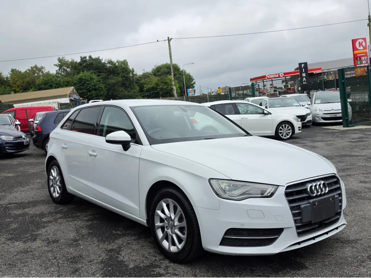 Audi A3 1.4 TFSI AUTOMATIC - REV CAMERA - FULL LEA - Image 3