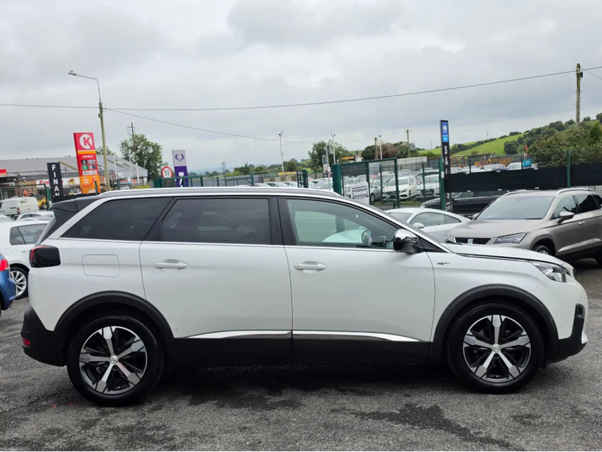Peugeot 5008 2.0 GT LINE 7 SEATER -  PANROOF - QUI - Image 5