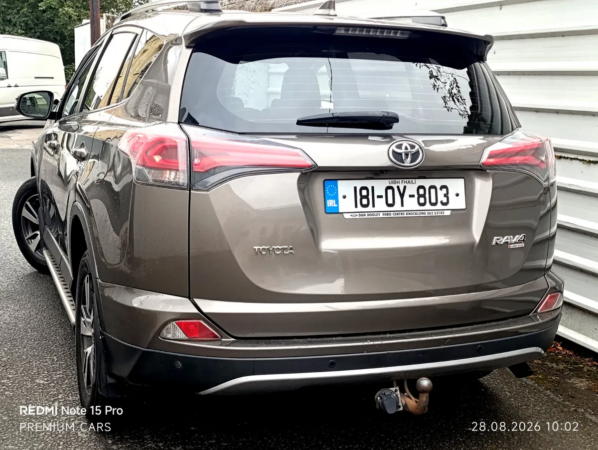 Toyota RAV4 2018 luna - Image 4