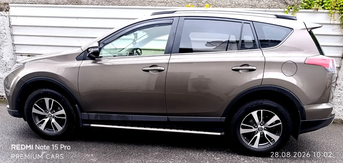 Toyota RAV4 2018 luna - Image 5