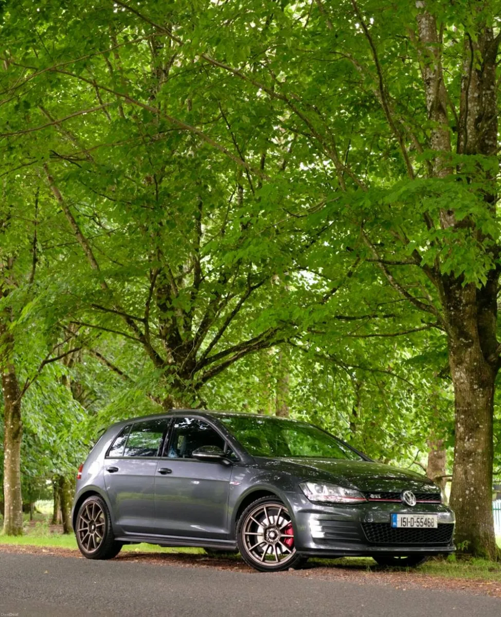 Golf GTI 2015  *Panoramic Sunroof* - Image 1