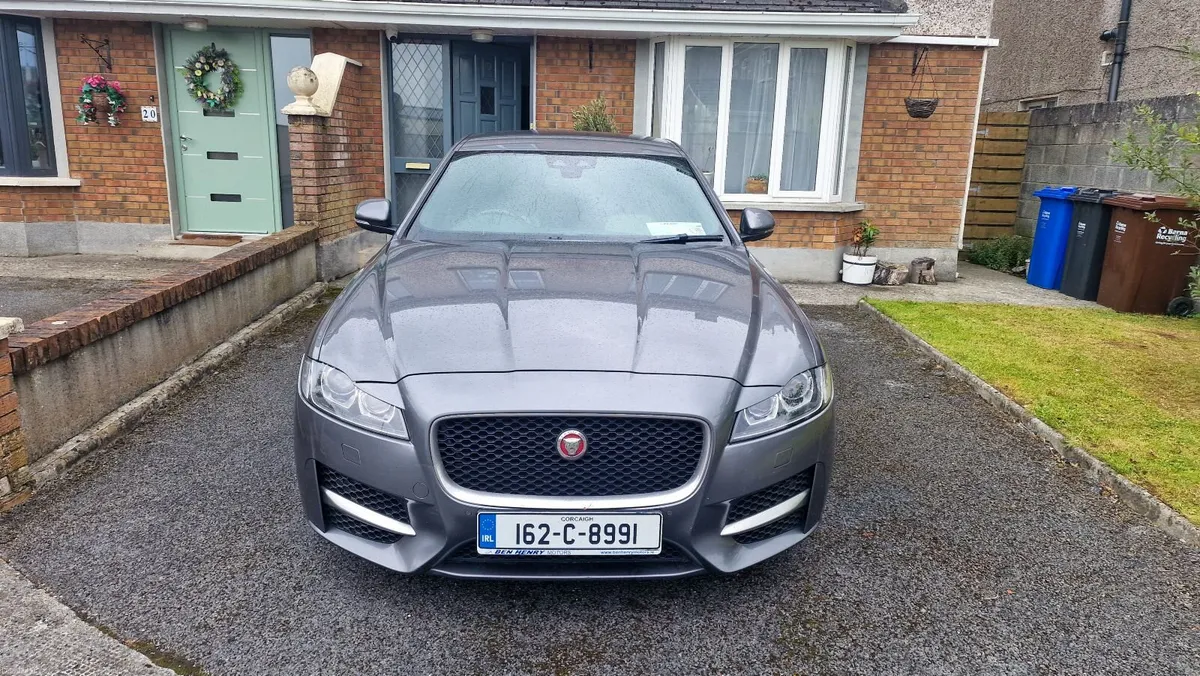 2016 Jaguar XF | NEW TIMING CHAINS! | Full Leather - Image 4