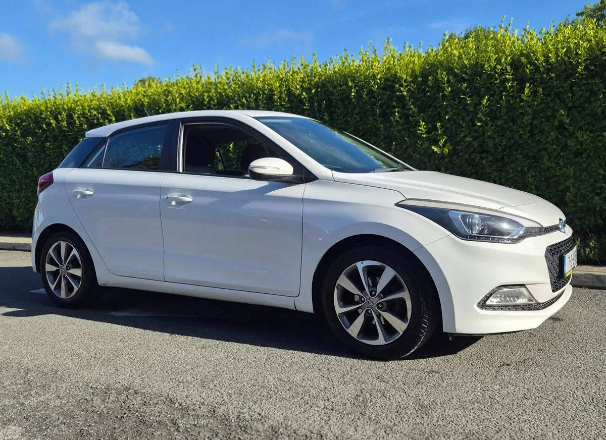 Hyundai i20 // Only 91k km // Tax & Nct - Image 1