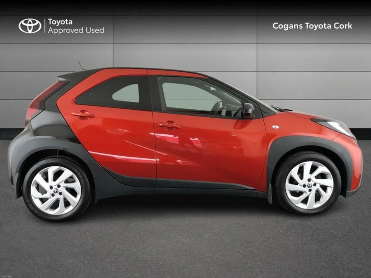 Toyota Aygo X AYGO X DESIGN - Image 3
