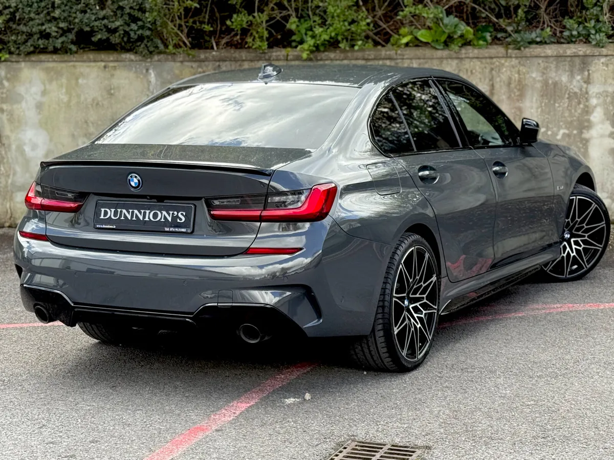 BMW 3-Series 2022 330E M SPORT PRO - Image 6