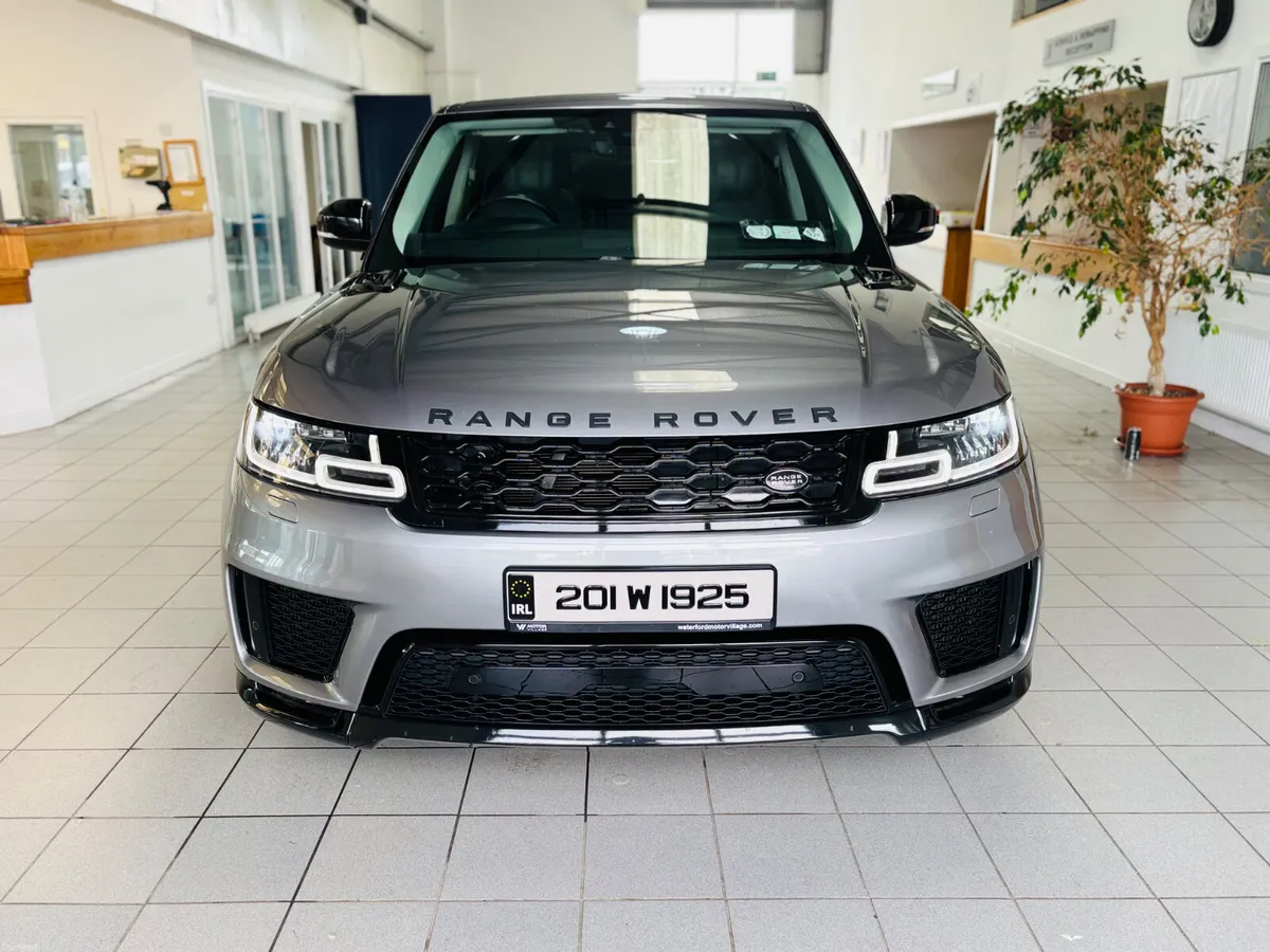 Land Rover Range Rover 2020 Black Edition - Image 3