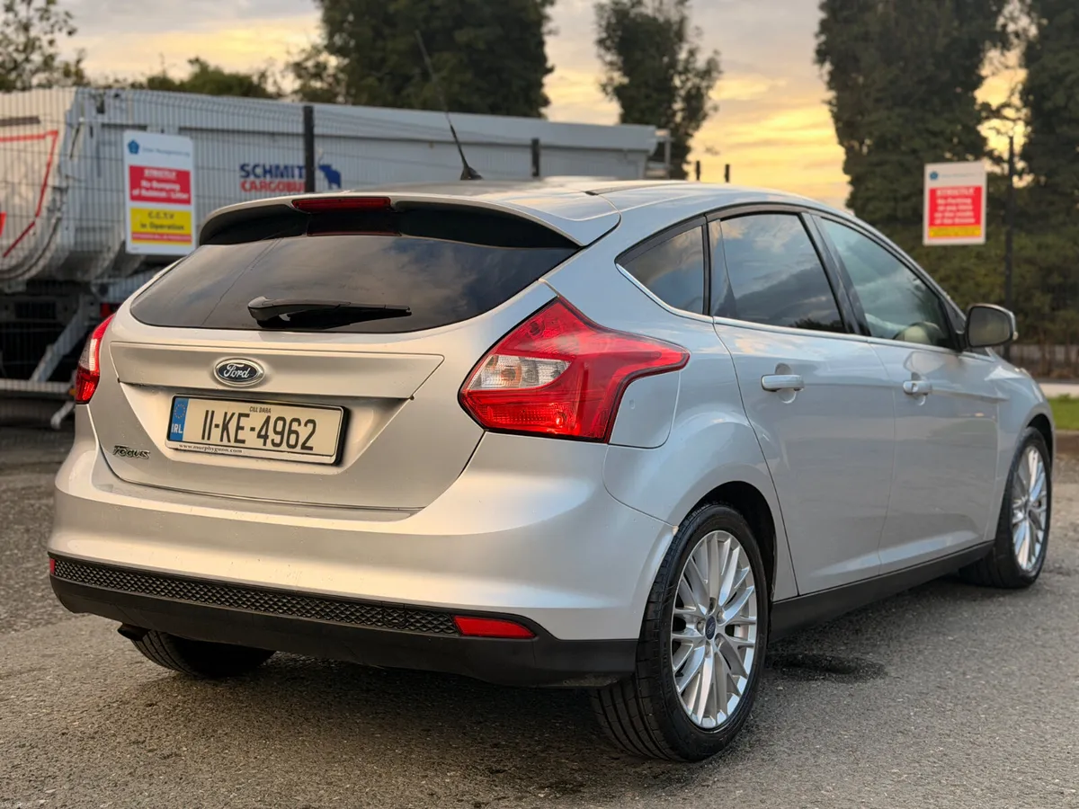 Ford Focus 2011 - Image 4