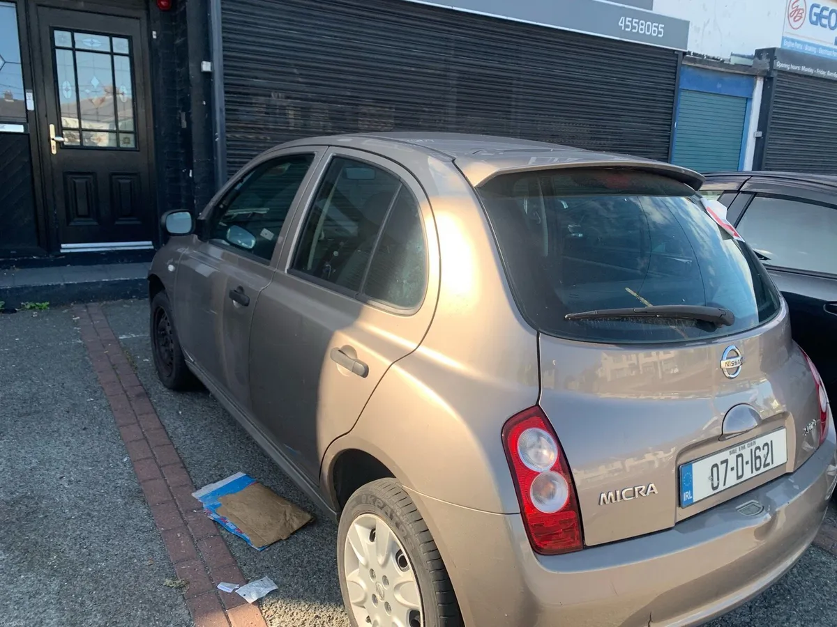 Nissan micra 1.2 sports - Image 3
