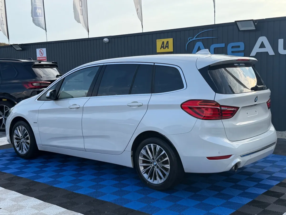 BMW 2-Series LUXURY - 2.0L DIESEL - AUTO - 7 SEATS - Image 5