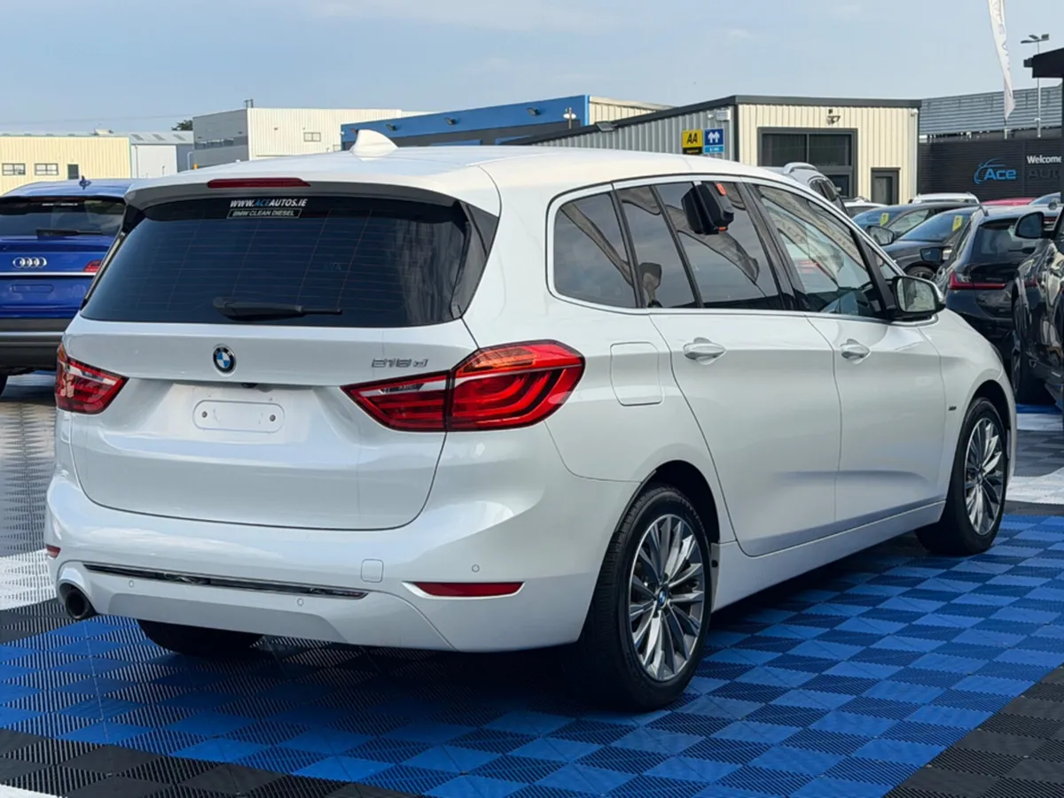 BMW 2-Series LUXURY - 2.0L DIESEL - AUTO - 7 SEATS - Image 6