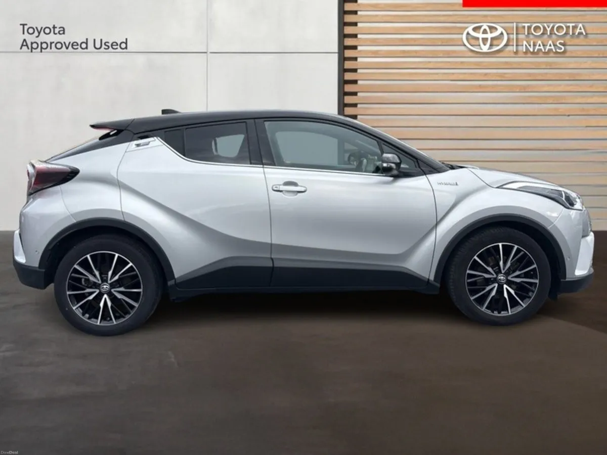 Toyota C-HR HYBRID SOL 4DR AUTO - Image 3