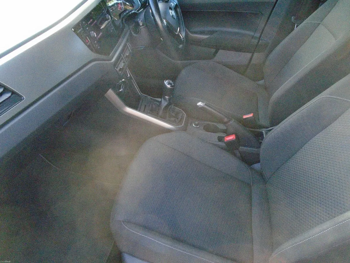 2020 Volkswagen Polo 1.0TSI SE 5 DOOR. - Image 4