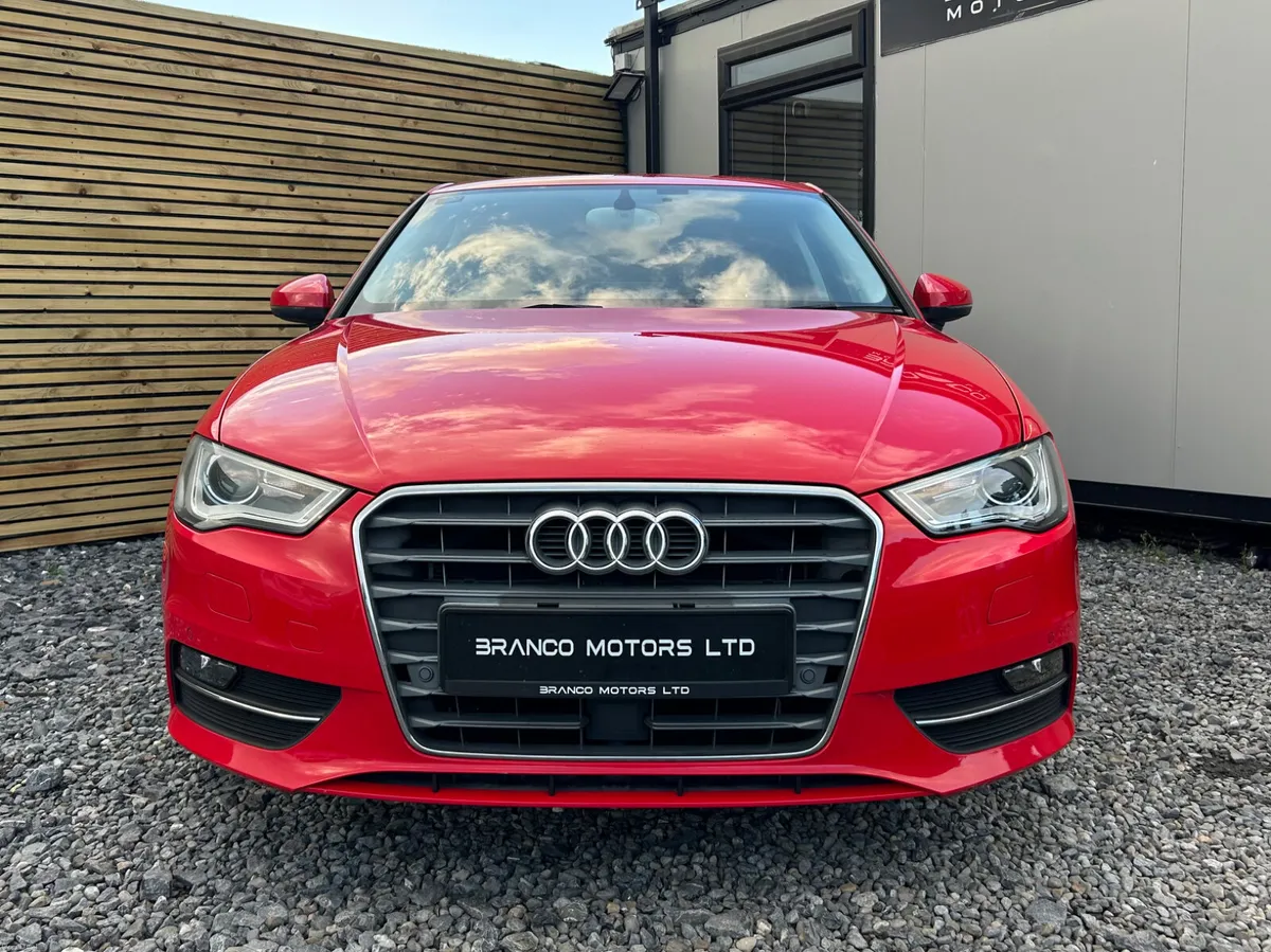Audi A3 1.4 TFSI Auto 5dr 2015 - Image 2