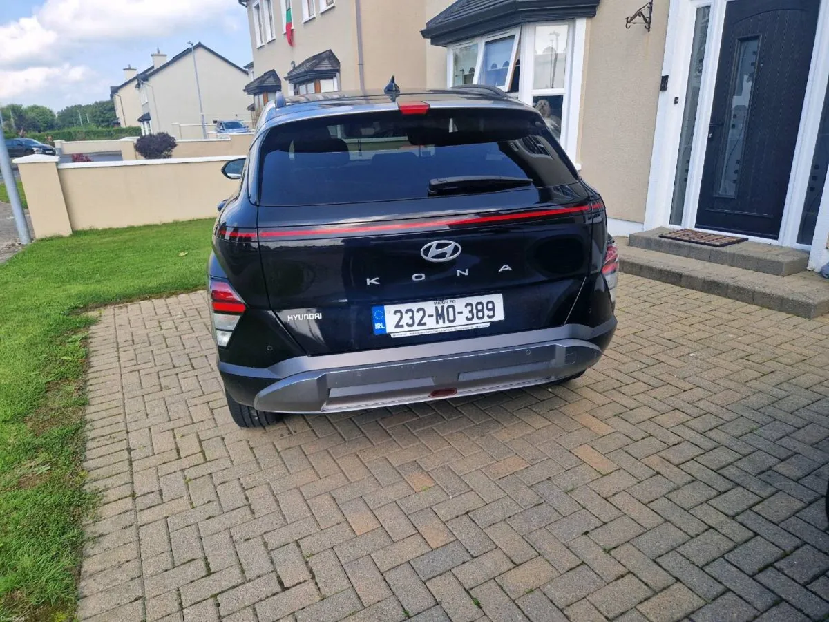 Car - Image 6