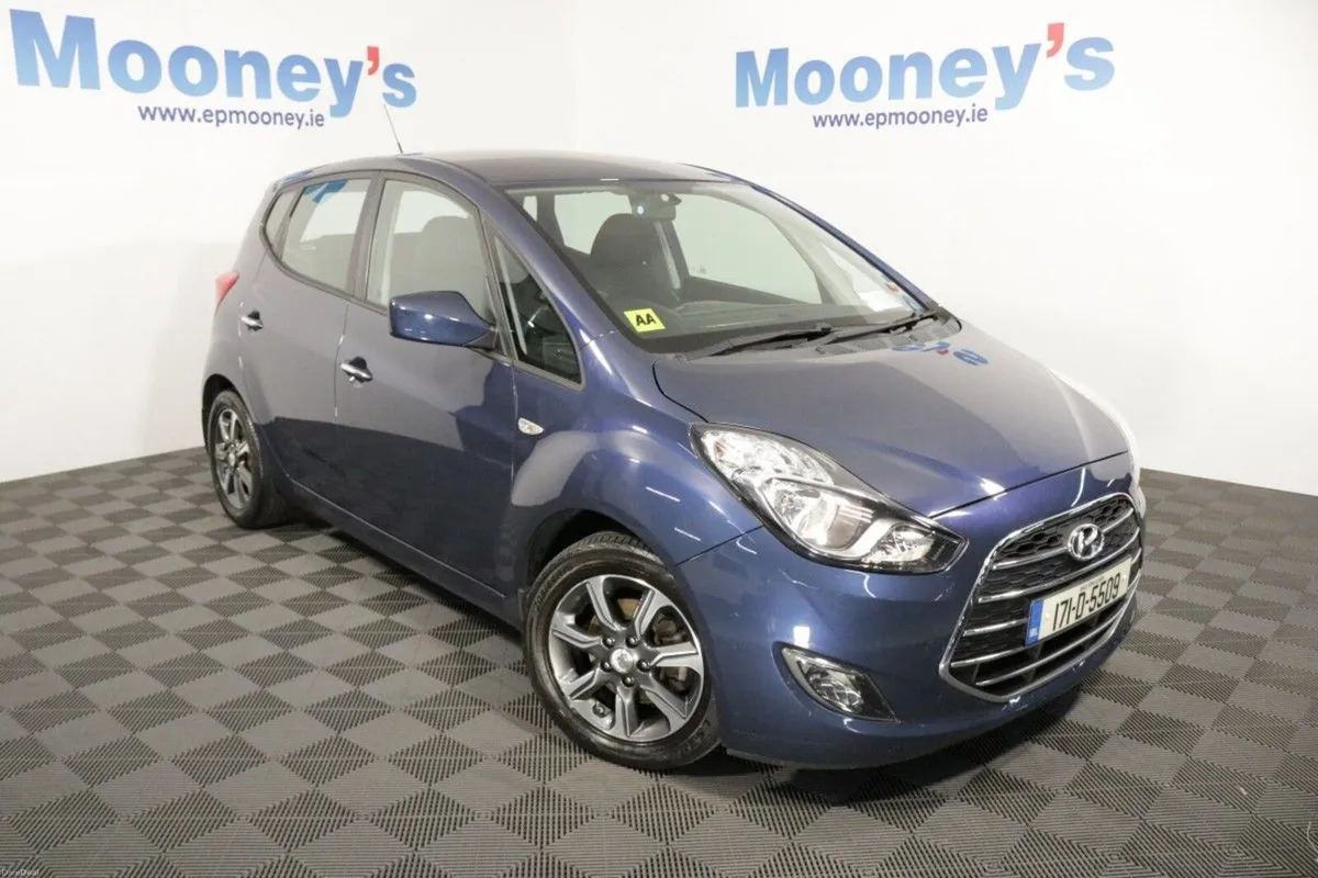 Hyundai ix20 Deluxe 1.4L Petrol Hatchback - Image 1