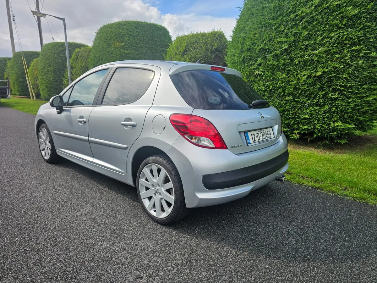 Peugeot 207 - Image 3