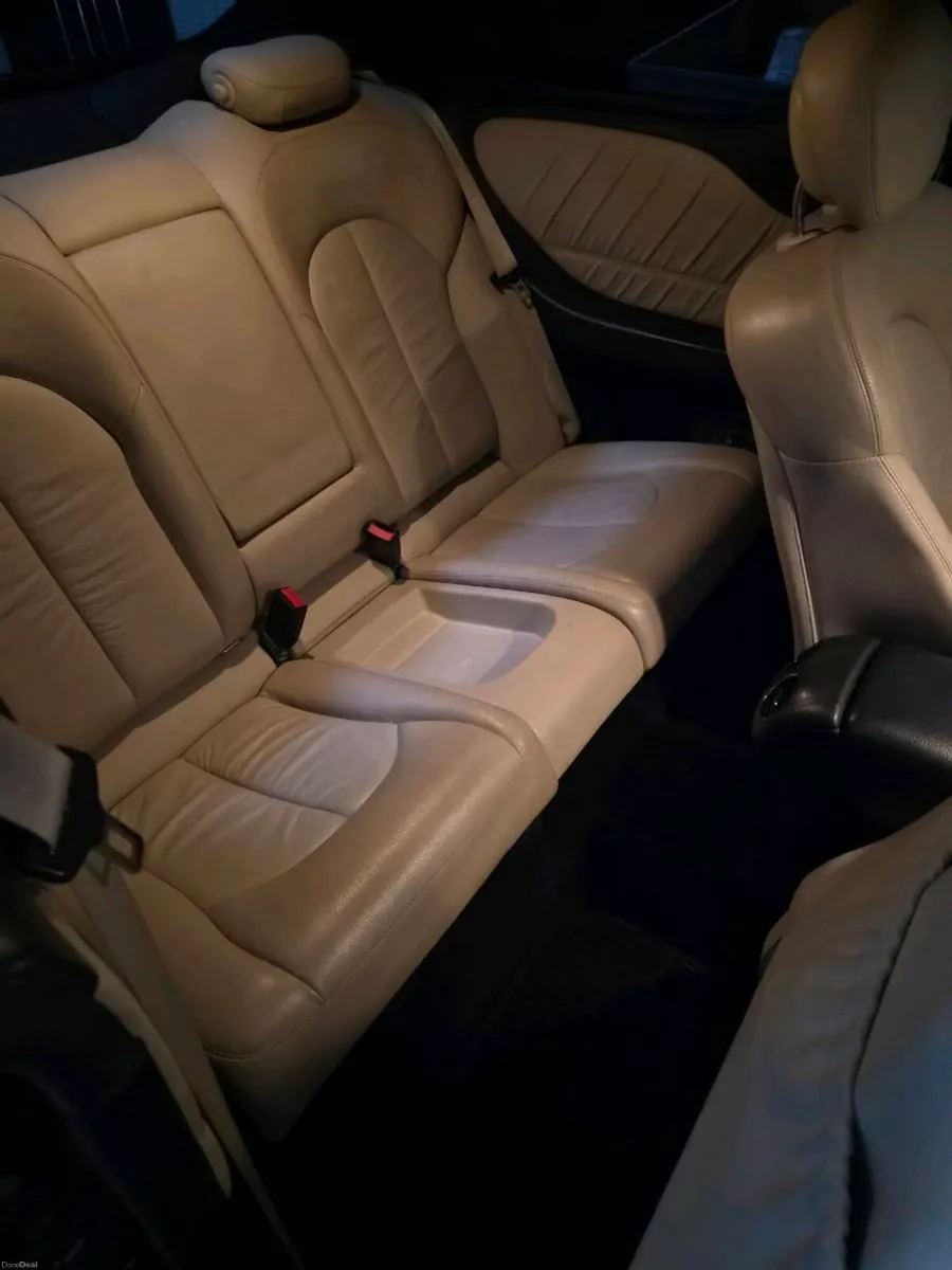 Mercedes CLK - Image 4