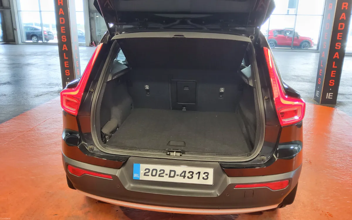 Volvo XC40 2020 - Image 5