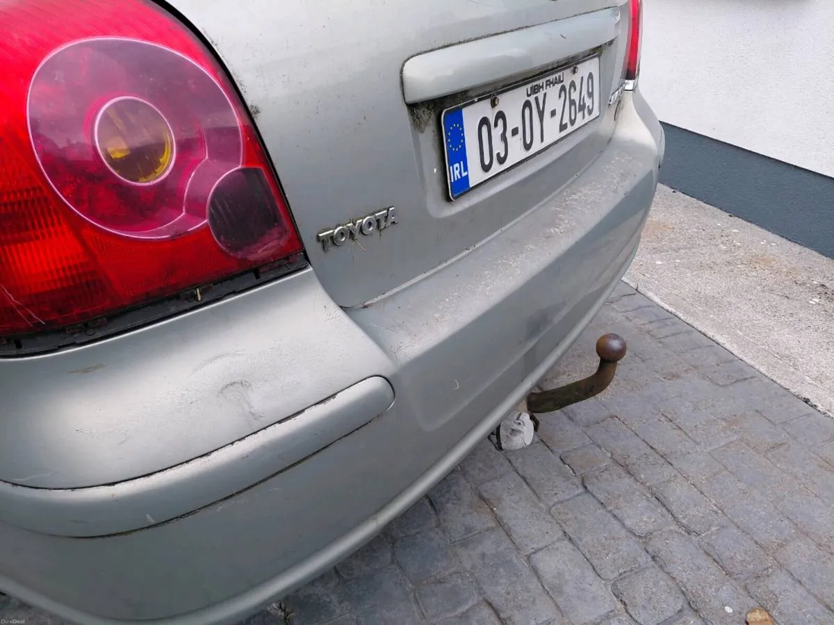 Toyota Avensis 2003 - Image 3