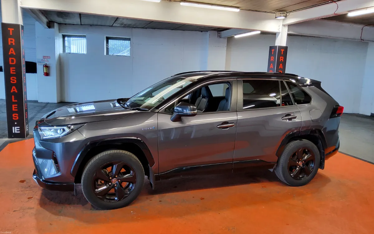 Toyota RAV4 2021 - Image 6