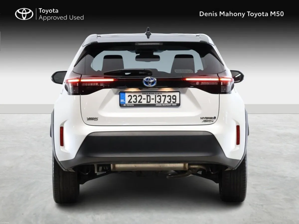 Toyota Yaris Cross Sol Hybrid - Image 4
