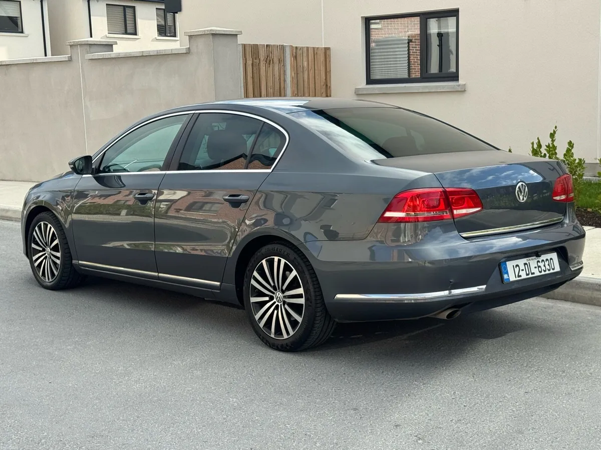 2012 Volkswagen Passat NCT 04-2027 - Image 1