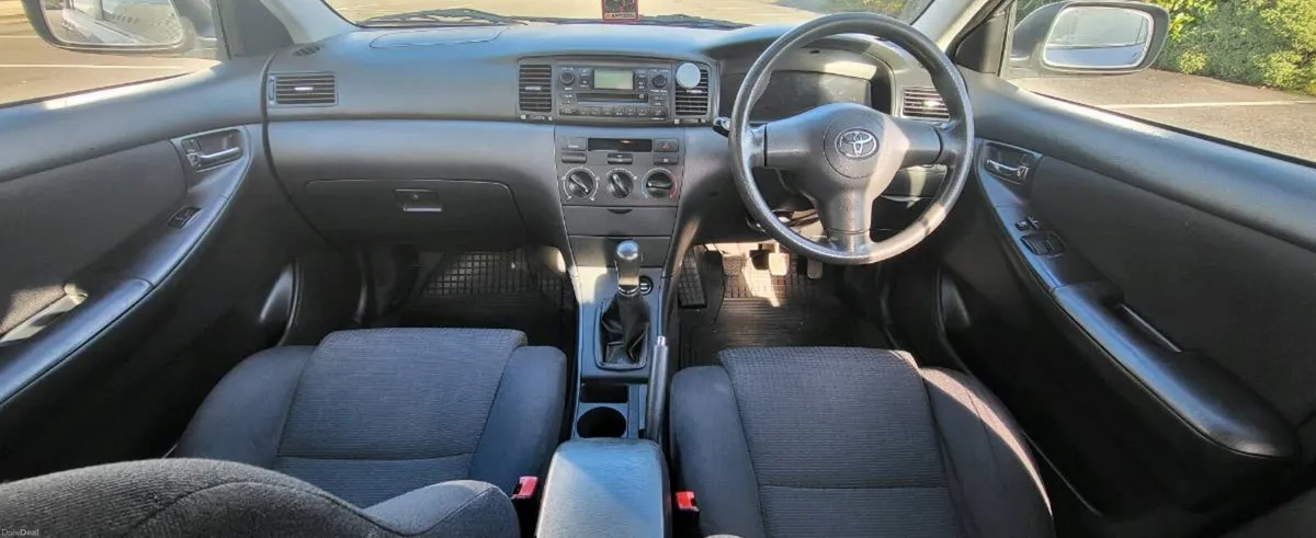 2005 Toyota Corolla - Image 5