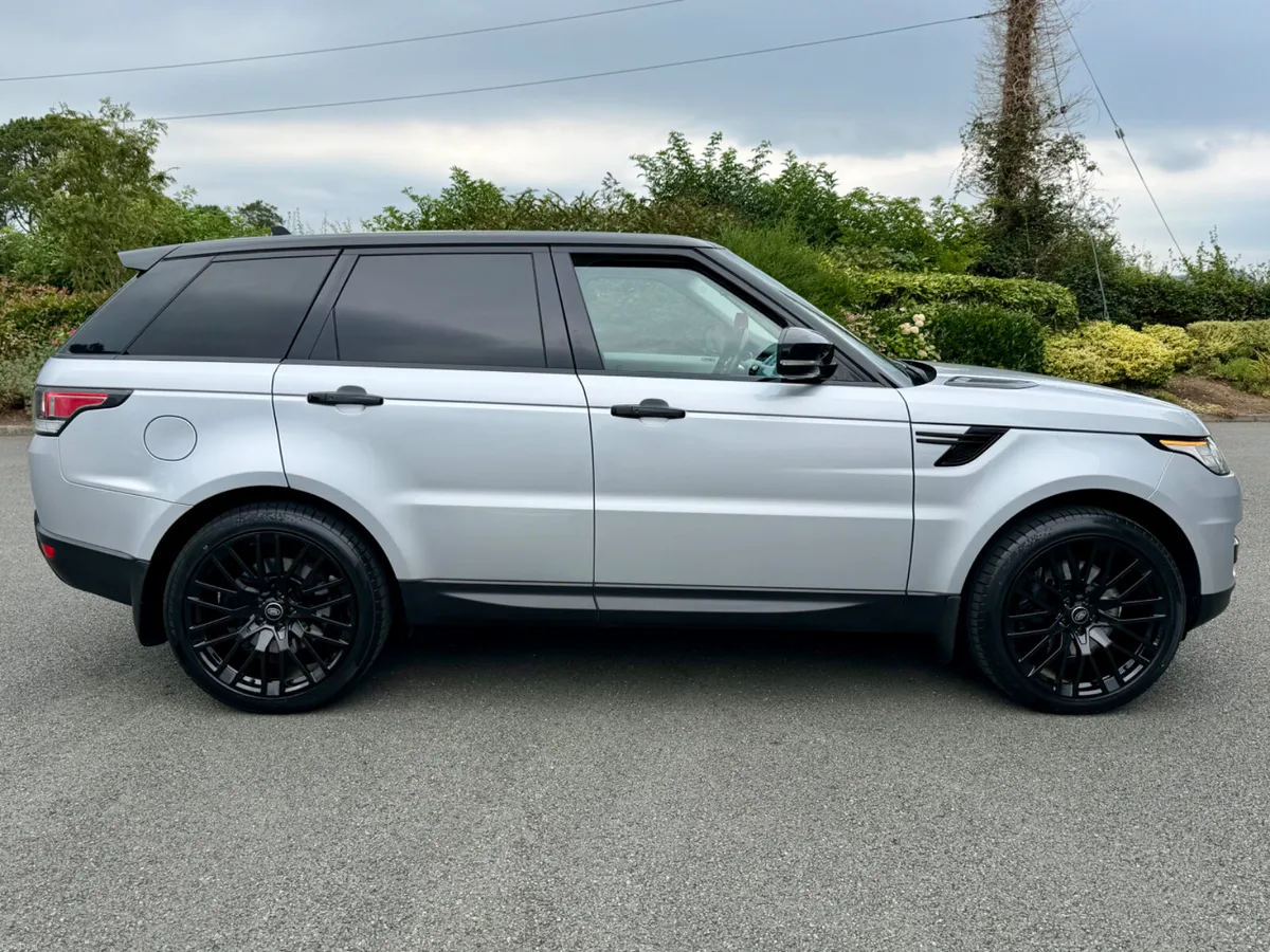 2015 Land Rover Range Rover Sport 3.0 DIESEL HSE - Image 2