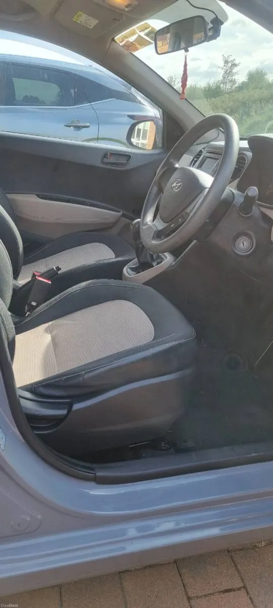 Hyundai i10 - Image 3