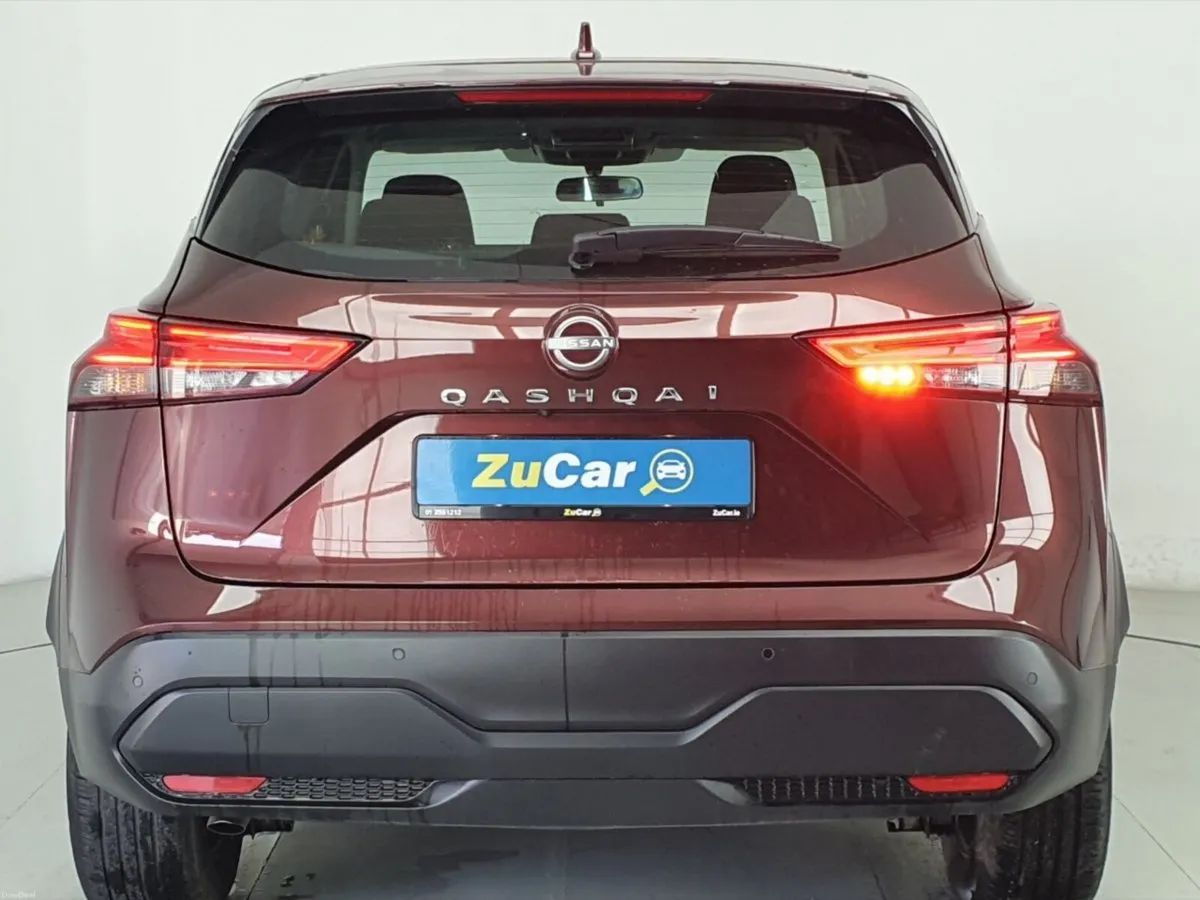 Nissan Qashqai 1.3 PET MILD HYBRID SV - Image 4