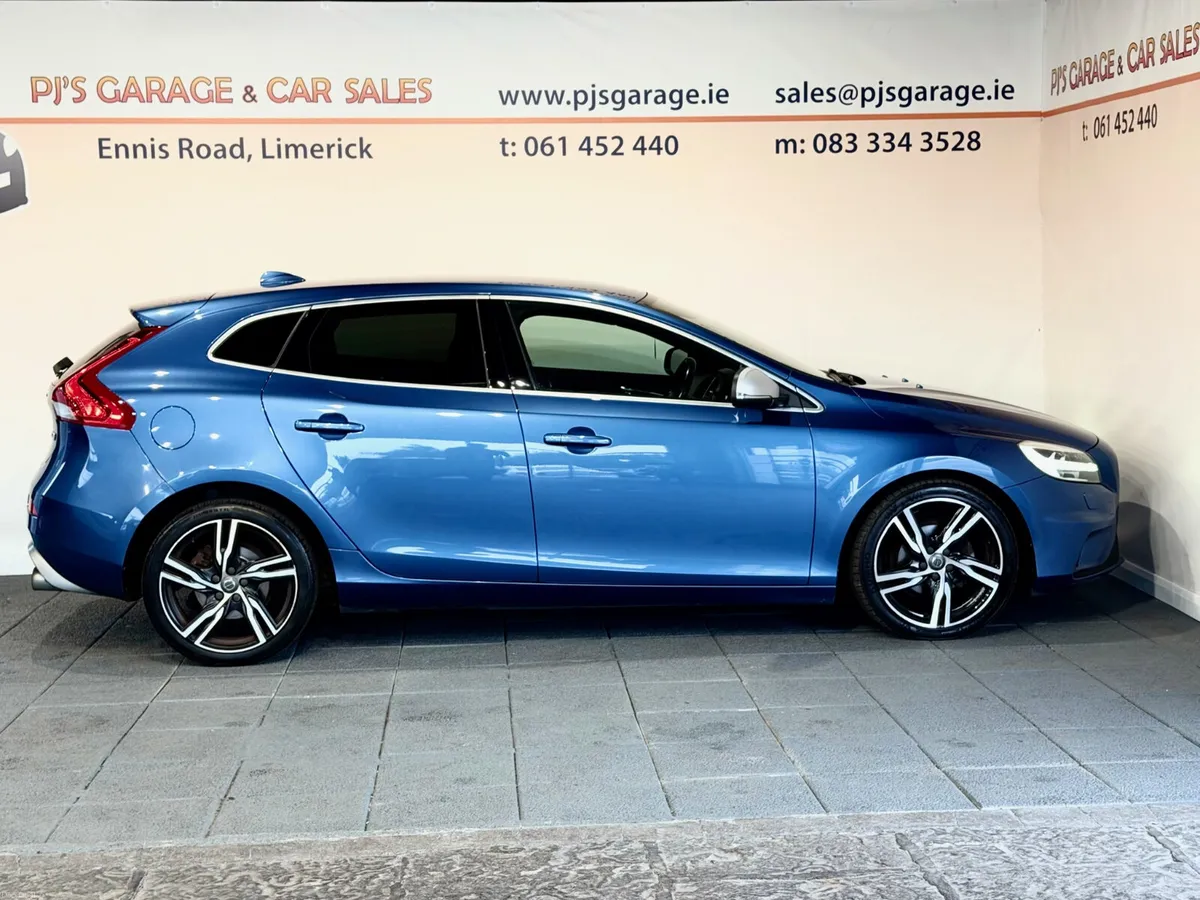 Volvo V40 2016 - Image 4