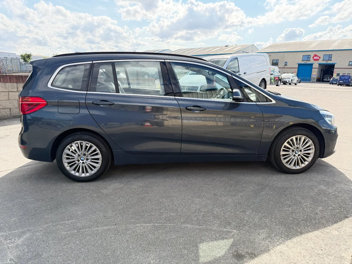 2016,BMW 2 Series 218D Luxury 4DR Auto,7 SEATER - Image 4