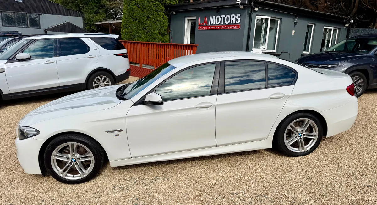 2016 BMW 520D M-SPORT X1 OWNER - Image 5