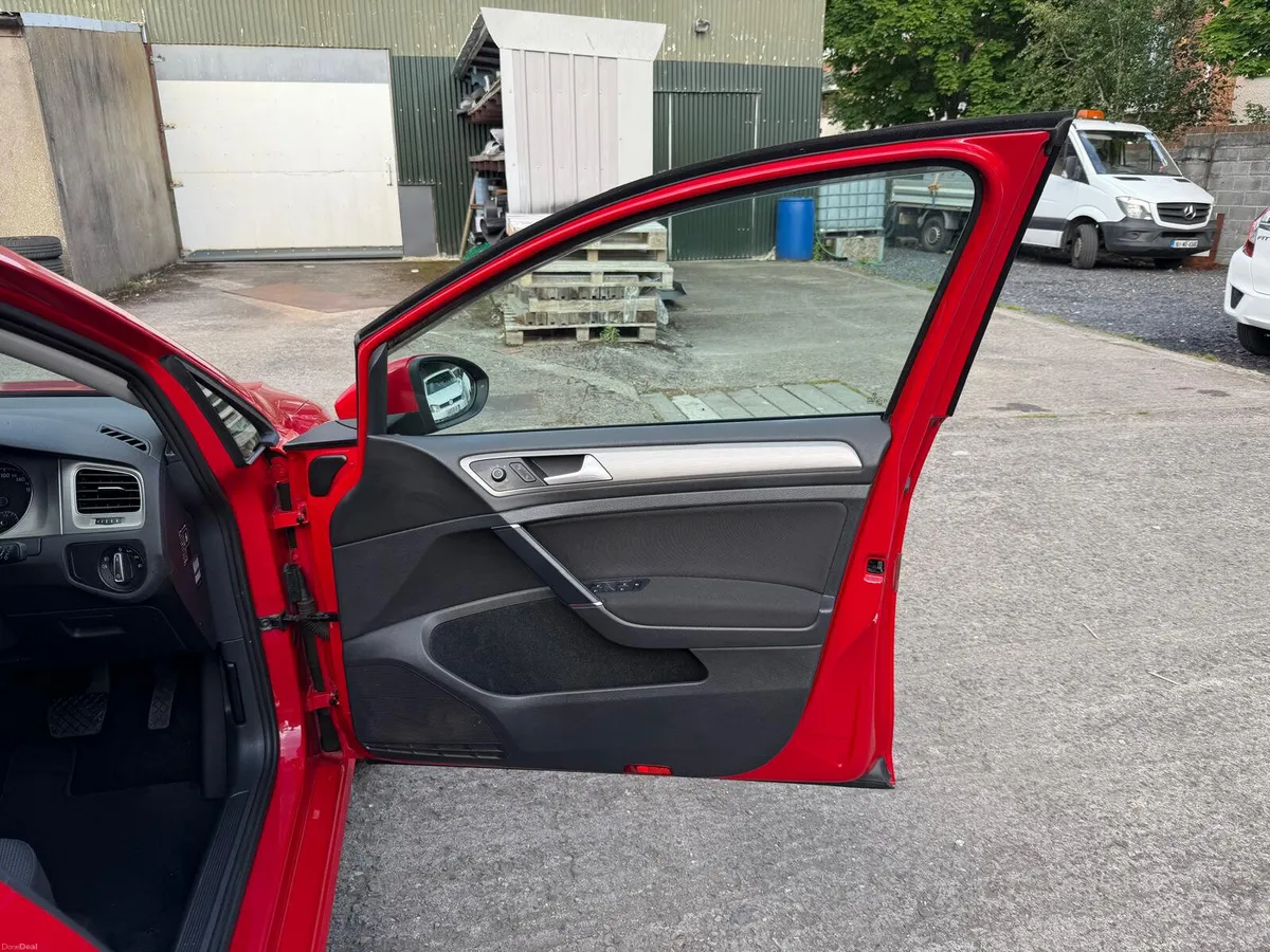 VolksWagen Golf 1.2 TFSI Bluemotion - Image 6