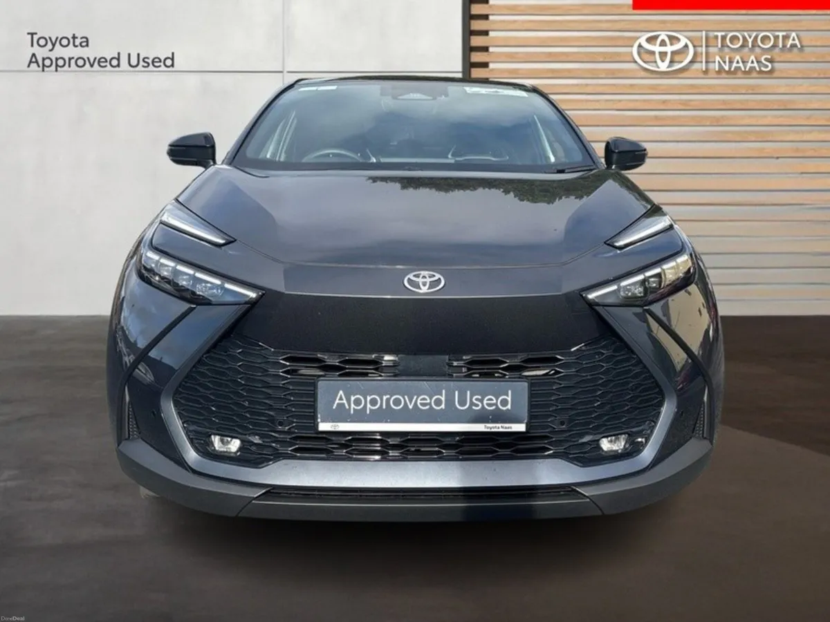 Toyota C-HR HYBRID SOL - Image 5