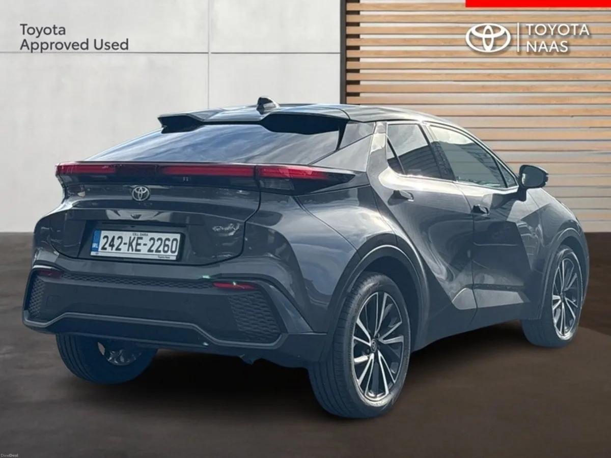 Toyota C-HR HYBRID SOL - Image 2