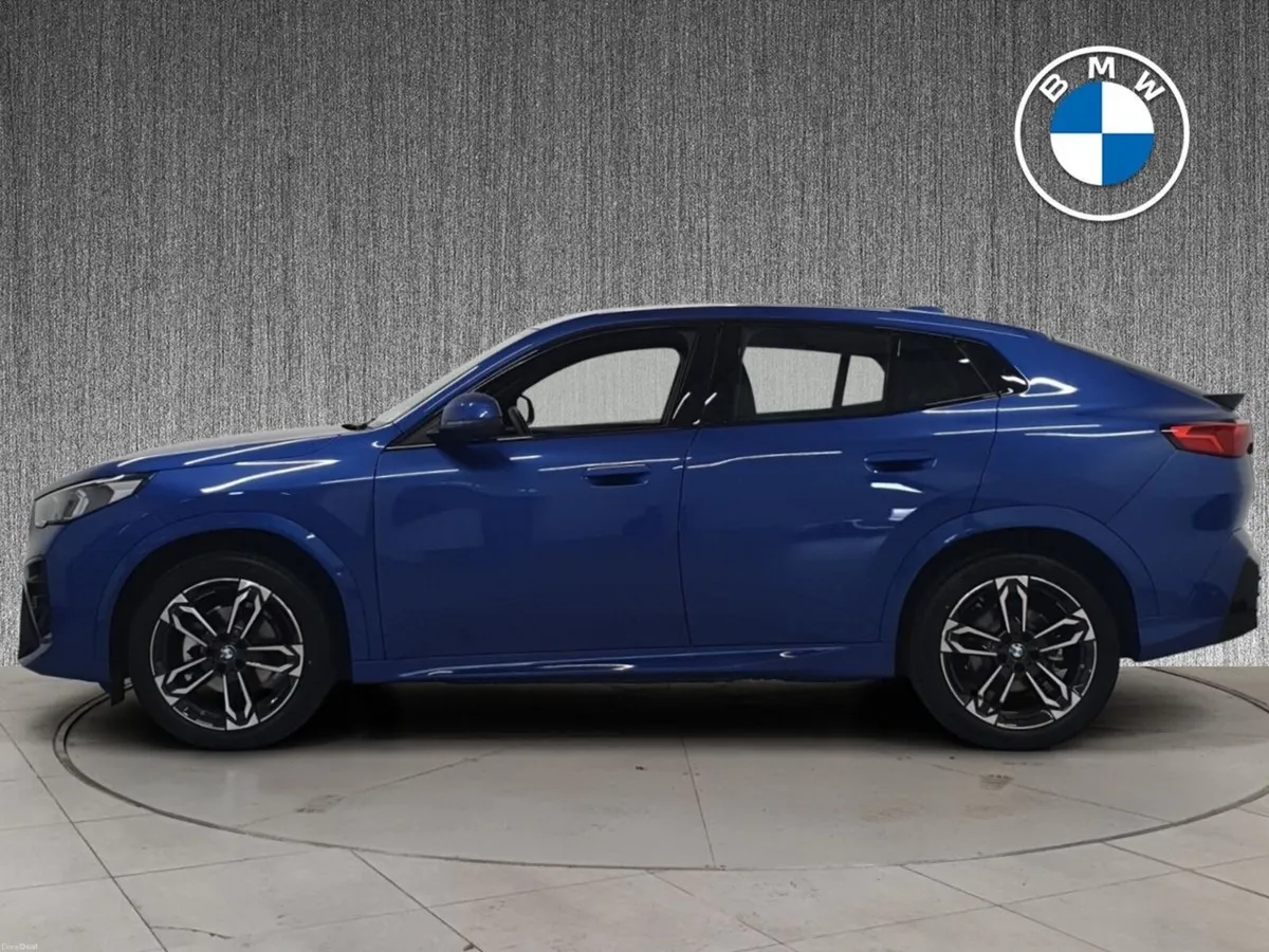 BMW iX2 eDrive20 M Sport - Image 3