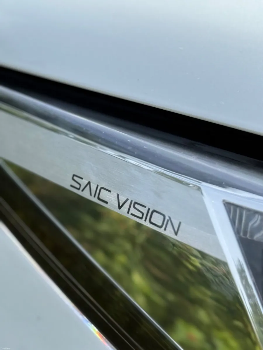 2025 MG HS Exclusive 1.5 Plug-In Hybrid Automatic - Image 5