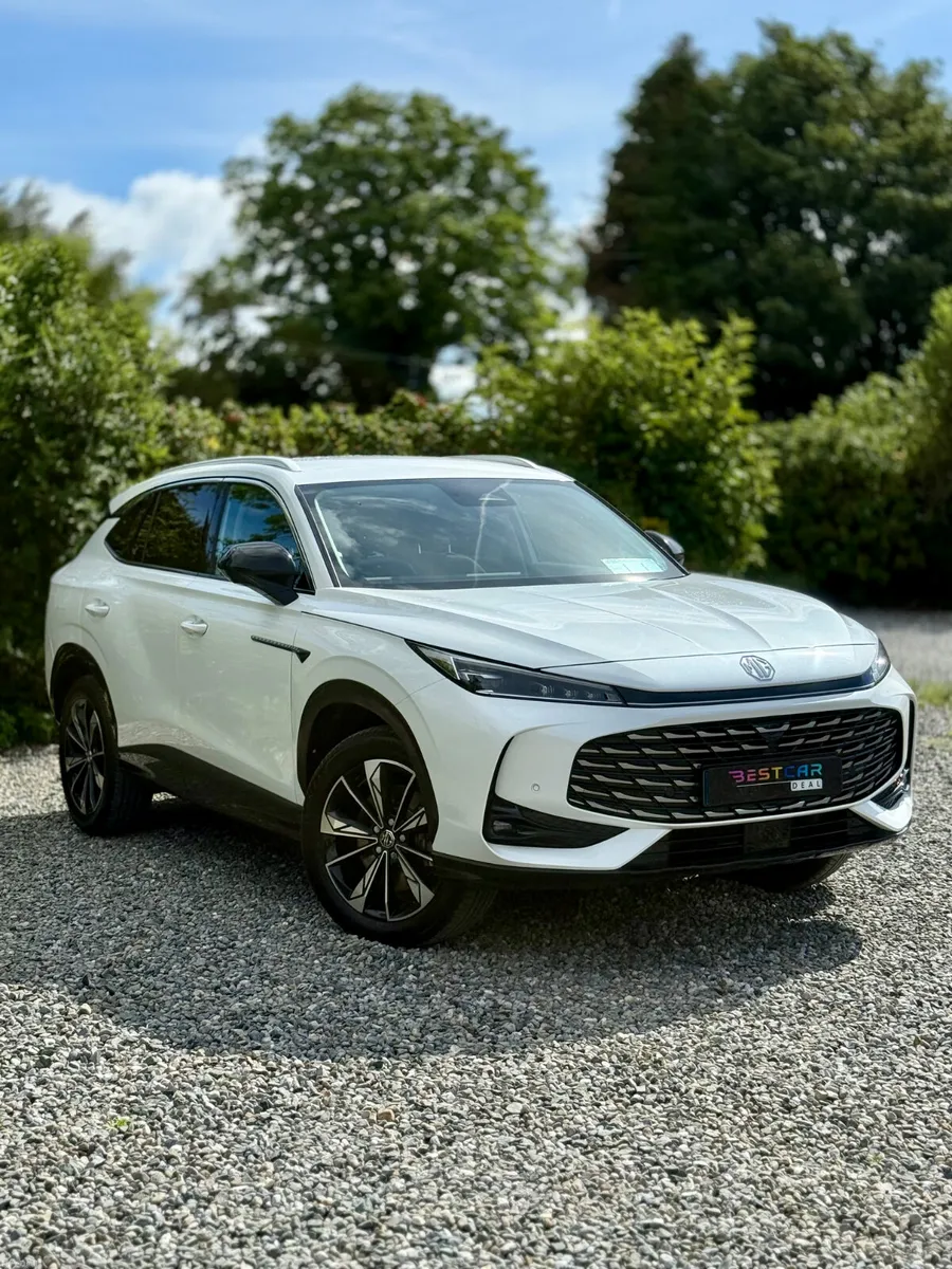 2025 MG HS Exclusive 1.5 Plug-In Hybrid Automatic - Image 2