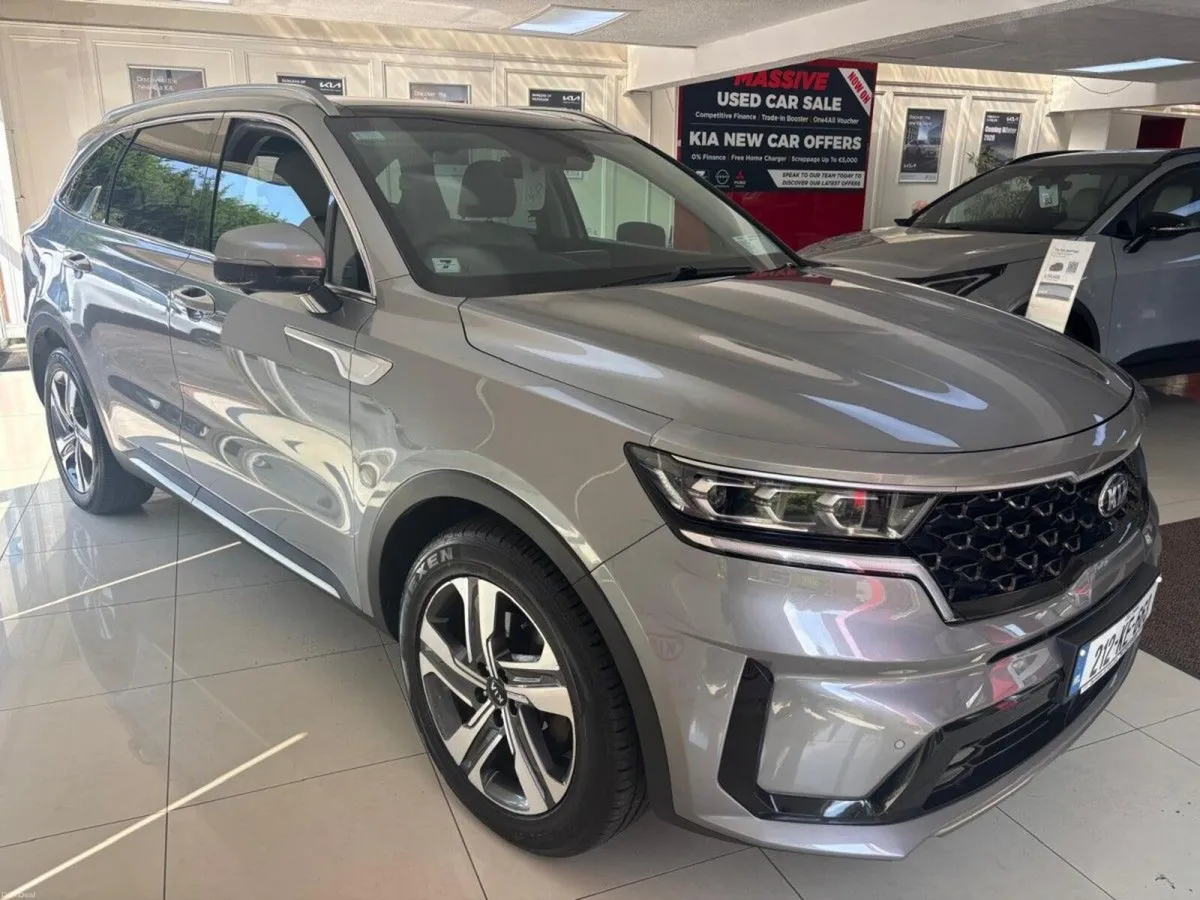 Kia Sorento PHEV K4  7 Seat Auto - Image 2