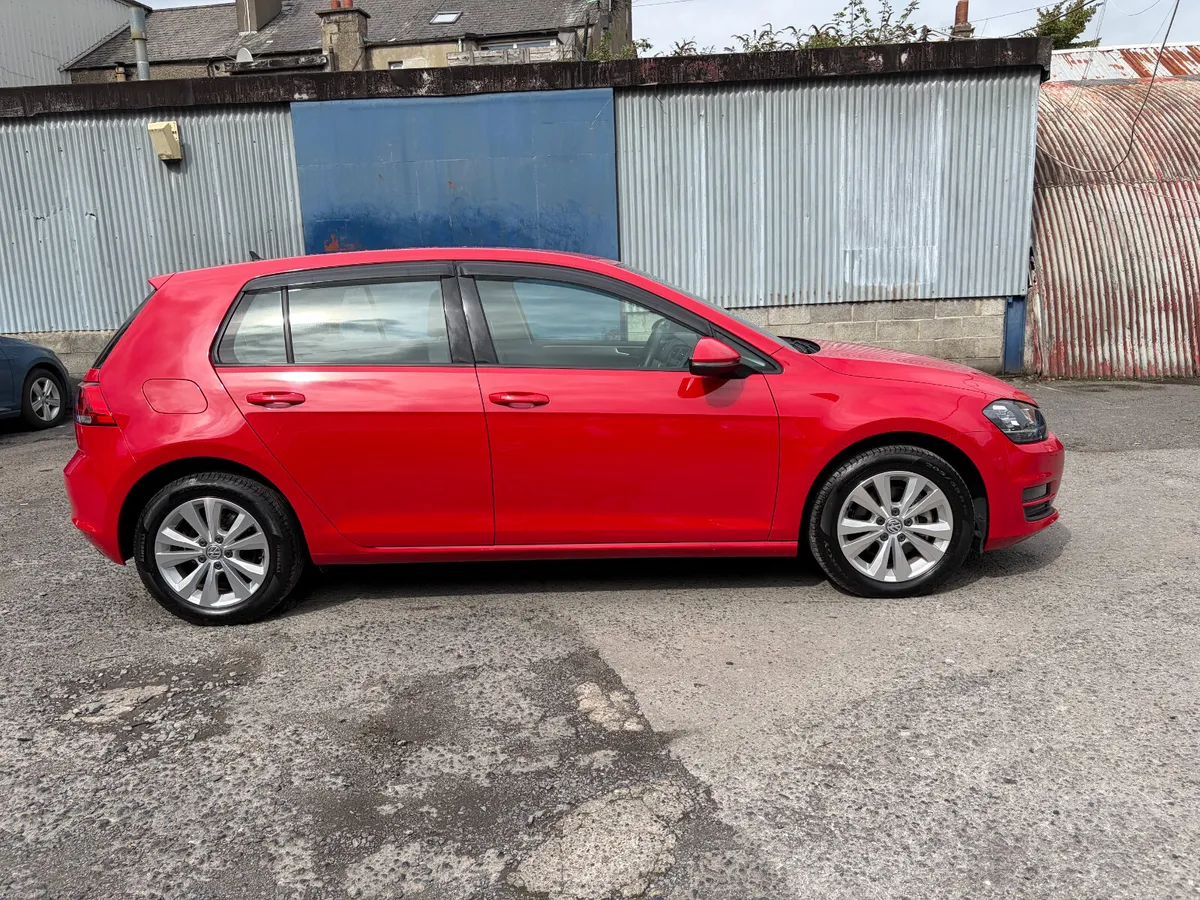 2016 VOLKSWAGEN GOLF ONLY 15,482 KLM, AUTOMATIC - Image 2