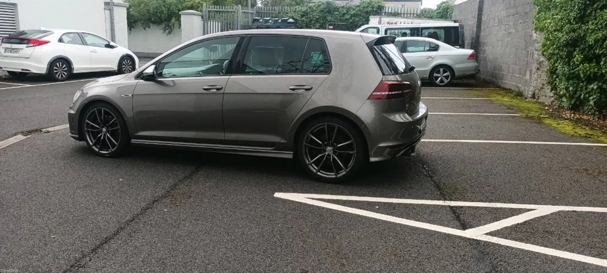 VW Golf R - Image 5