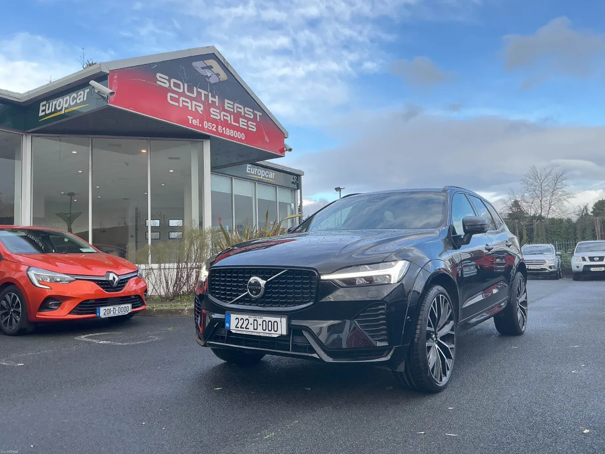 2022 VOLVO XC60 R-DESIGN PRO T8 RECHARGE AWD AIR/S - Image 2