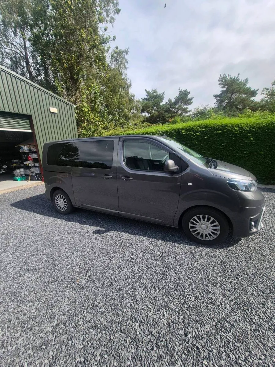 Car - Image 4