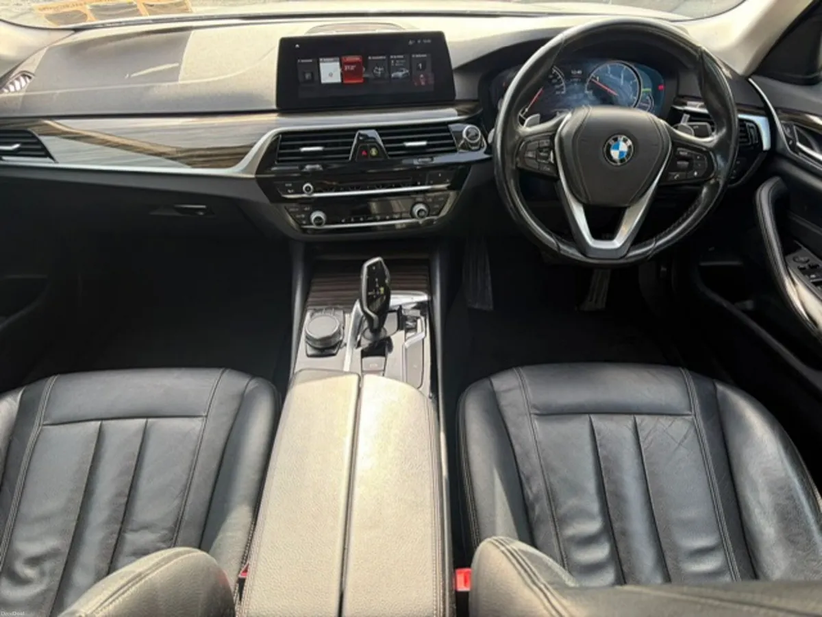 BMW 5-Series 2018 - Image 3