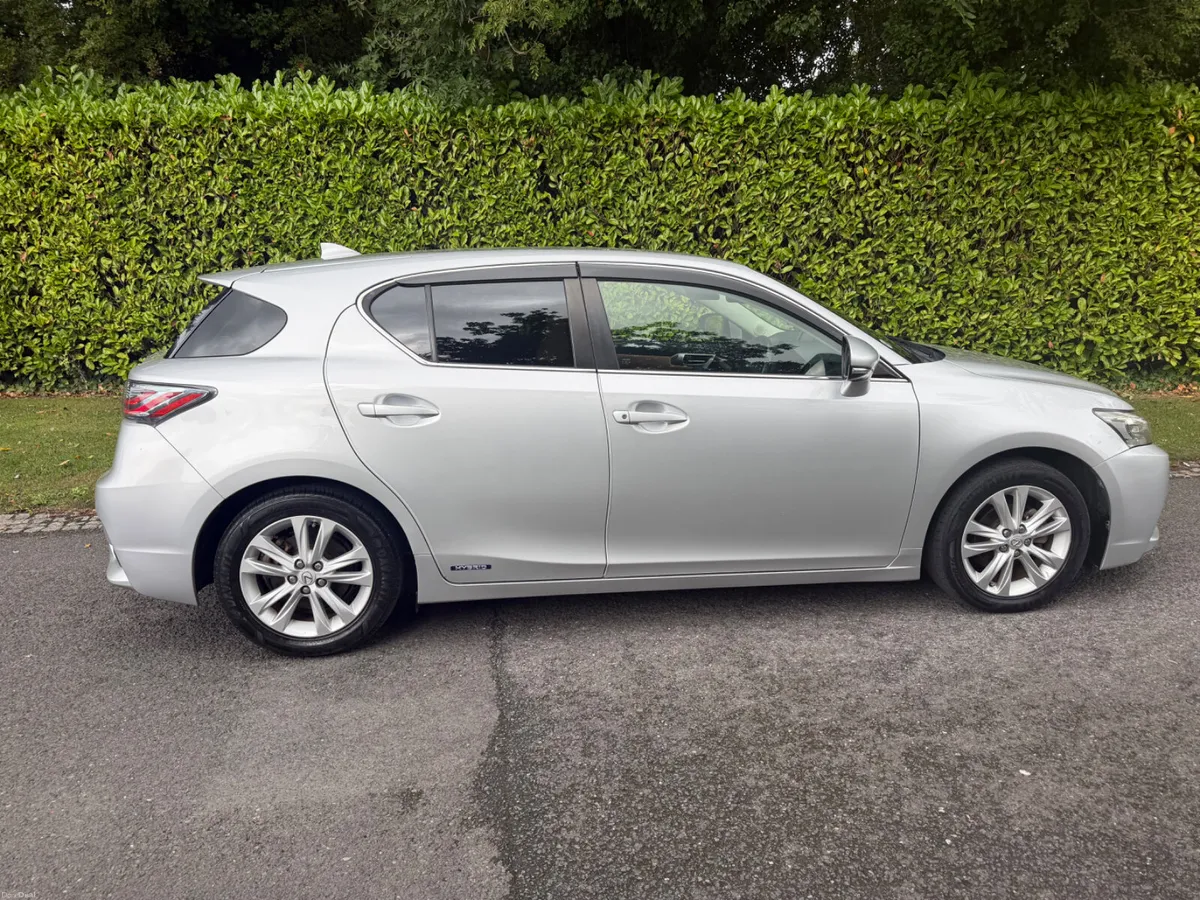 2015 Lexus CT 200h Hybrid Automatic – €12,950 - Image 3