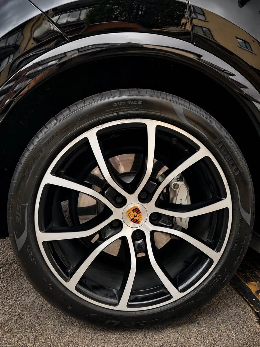 Porsche 3.0 Petrol Turbo - Image 2